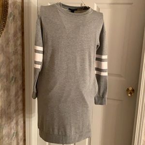 Fun dress, sweatshirt material, smoke & pet free